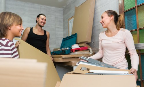 Self storage units in Boundsgreen for household and business items