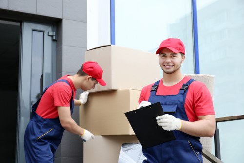 Storage solutions for households and businesses at Boundsgreen Storage